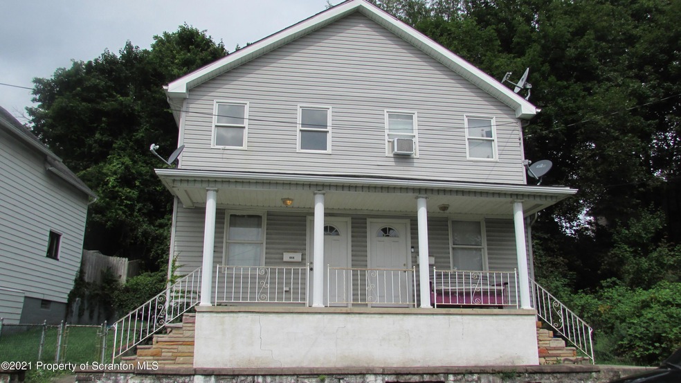 442 444 10th Ave, Scranton, PA 18504 - photo 1