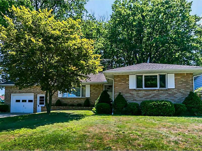 3703 Meadow Dr, Erie, PA 16506 - photo 1