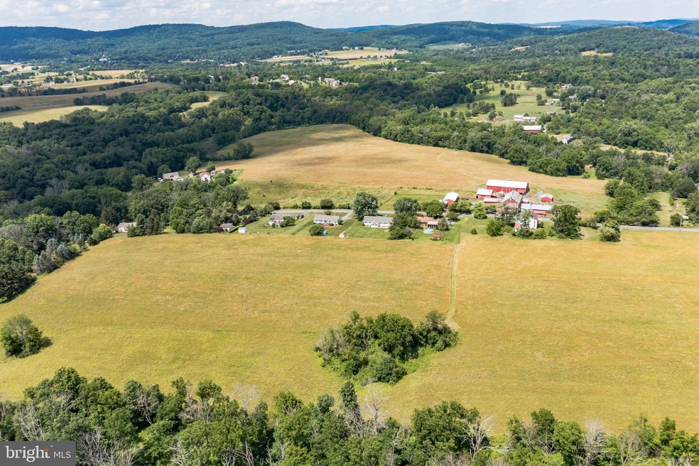 22 Locust Rd, Boyertown, PA 19512 - photo 1