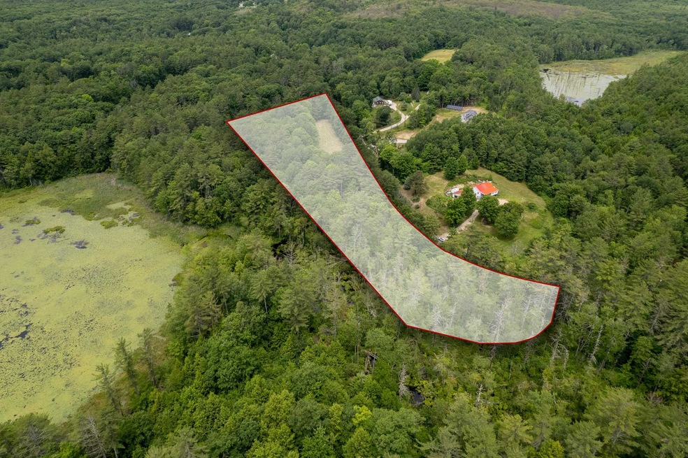 83 61 0 Queen St, Boscawen, NH 03303 - photo 1