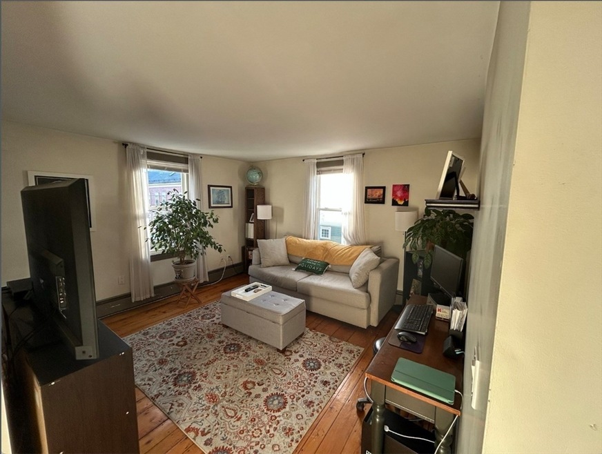 9 Hodges Ct unit 2, Salem, MA 01970 - photo 1