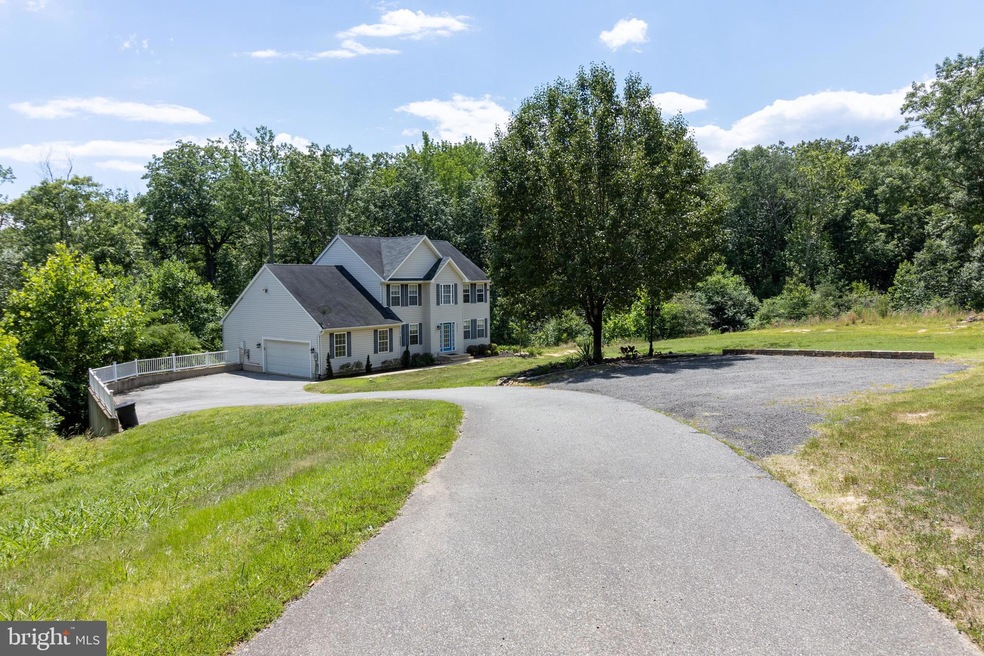 23777 Mill Pond Ln, Hollywood, MD 20636 - photo 1