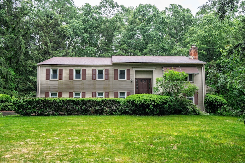 35 Chestnut Hill Rd, West Simsbury, CT 06092 - photo 1