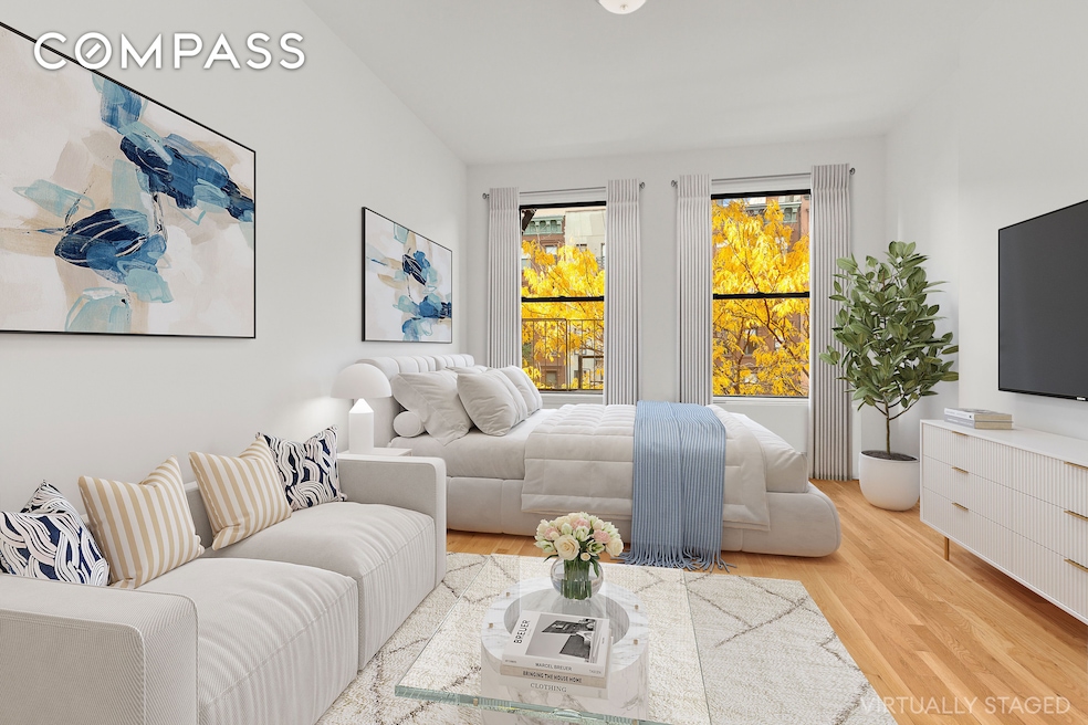 1582 York Ave unit 3-A, New York, NY 10028 - photo 1