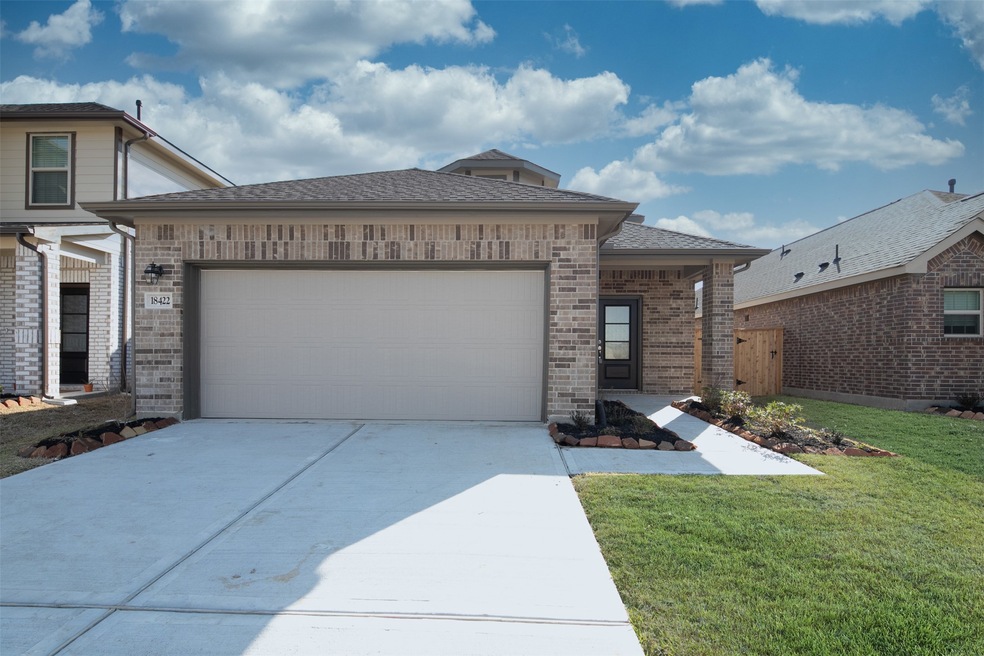 18422 Running Shadow Ct, Hockley, TX 77447 - photo 1