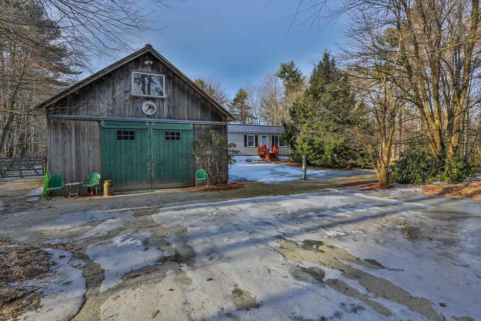 170 Wilsons Crossing Rd, Auburn, NH 03032 - photo 1