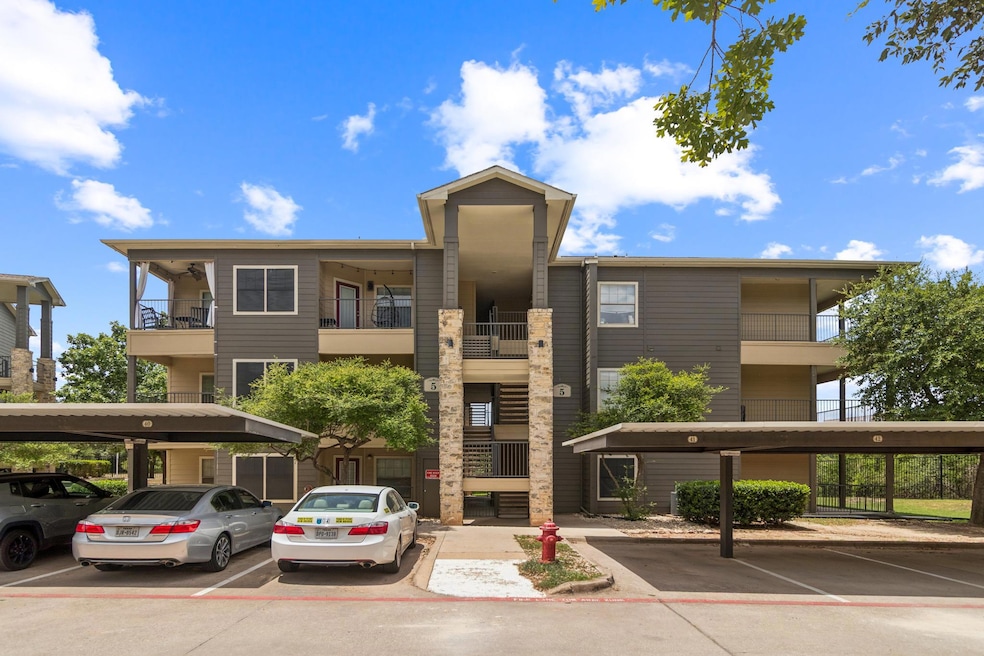 2320 Gracy Farms Ln unit 522, Austin, TX 78758 - photo 1