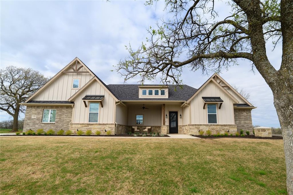 129 Rio Rancho Dr, Decatur, TX 76234 - photo 1