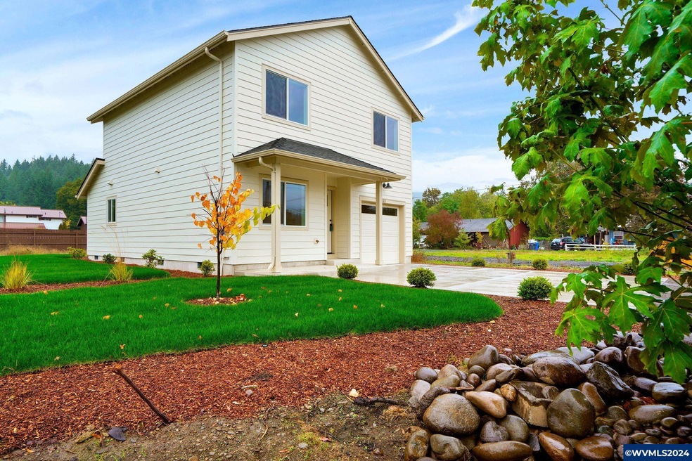 123 Sorbin Ave E, Gates, OR 97346 - photo 1