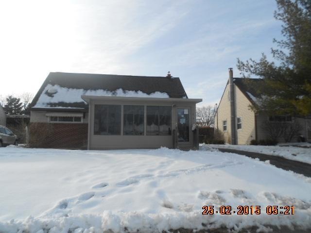 655 Savannah Dr, Columbus, OH 43228 - photo 1