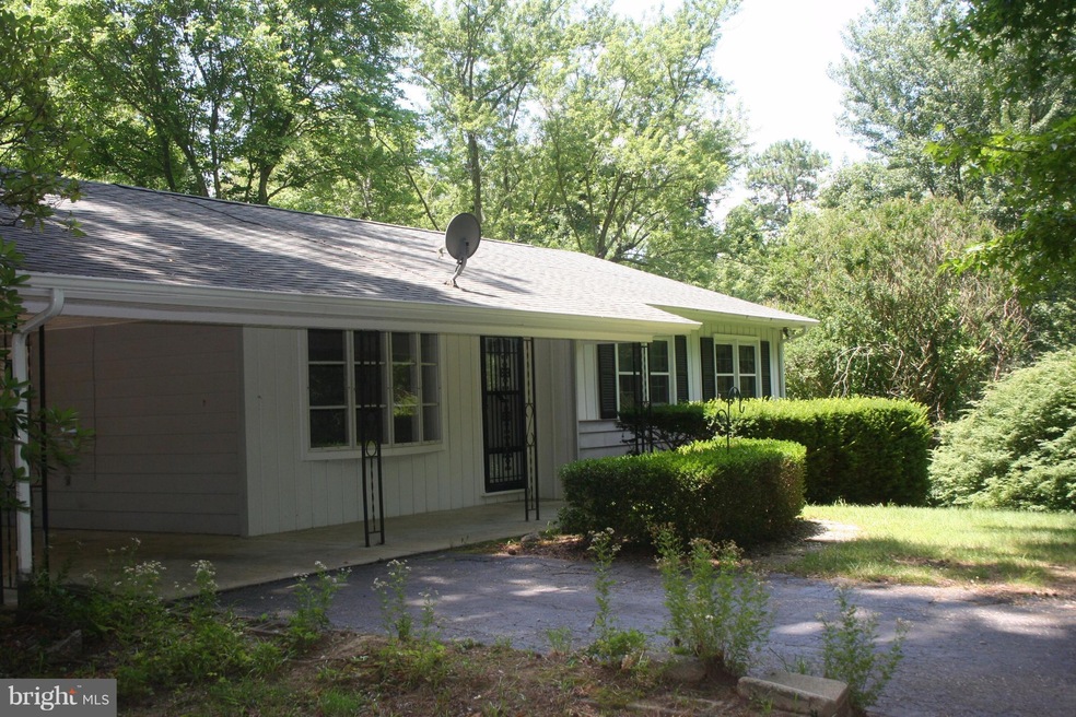 1850 Emmanuel Church Rd, Huntingtown, MD 20639 - photo 1