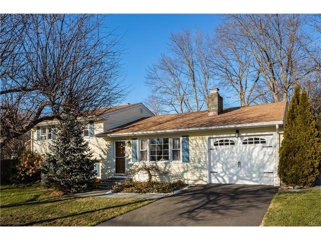 20 Shalimar Ln, Fairfield, CT 06824 - photo 1