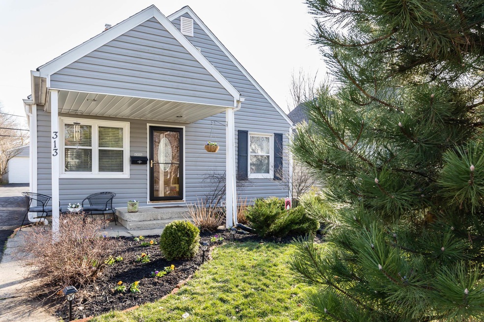 313 Chase Rd-02