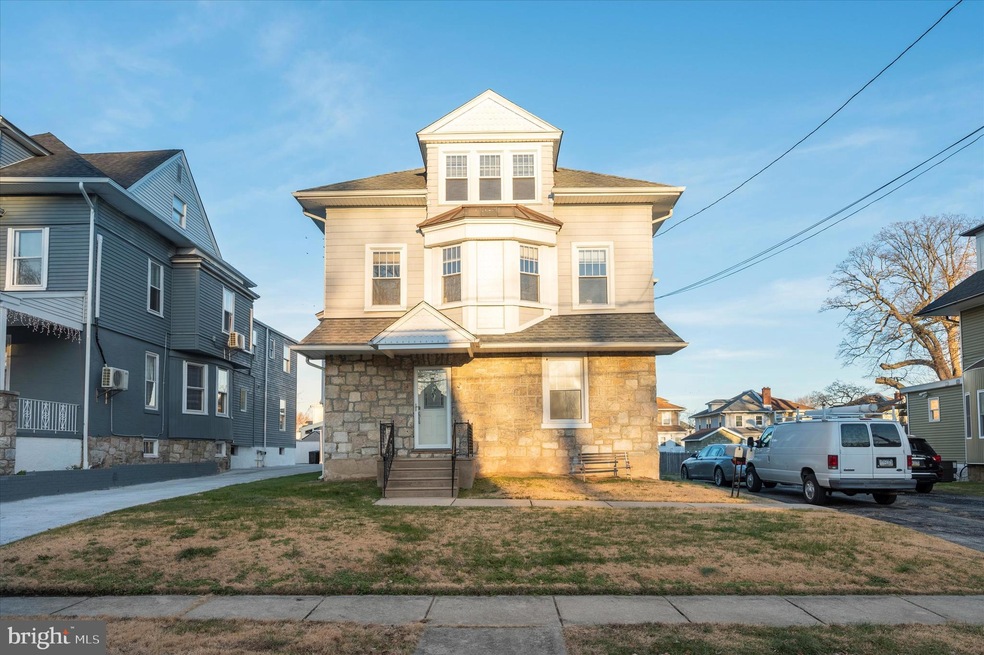 225 Garfield Ave unit 3RD FLOOR, Norwood, PA 19074 - photo 1