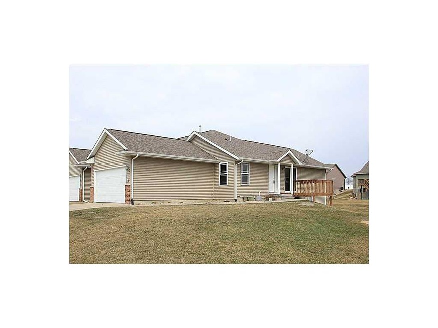 Front Exterior. End Unit!!!