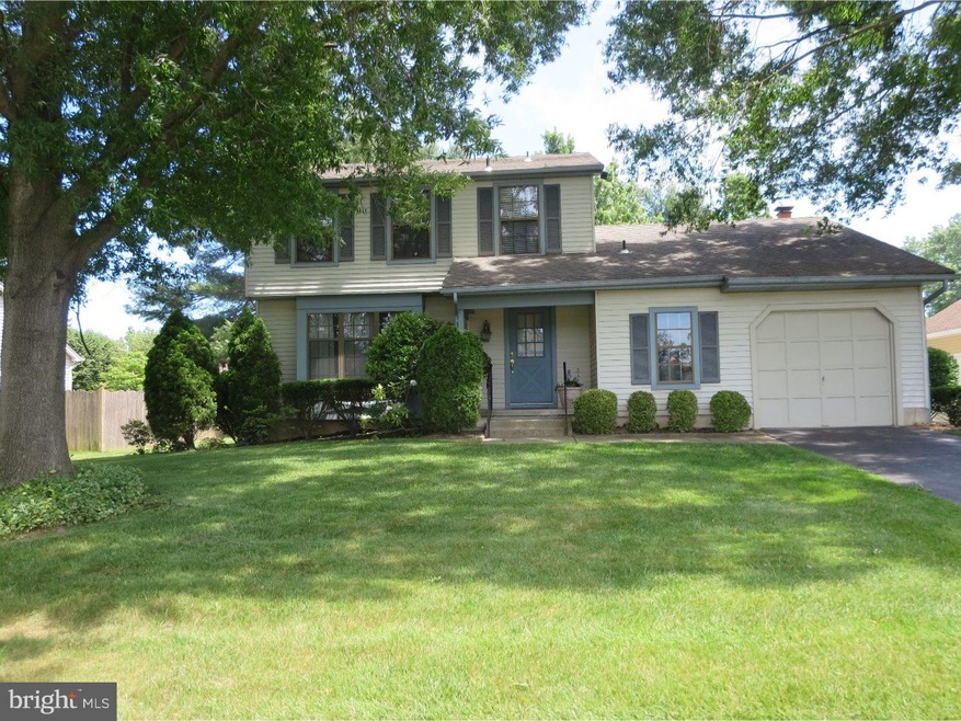 4 Saint Andrews Dr, Clementon, NJ 08021 - photo 1