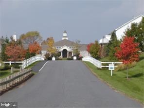 1202 N Fox Cub Hollow unit 257, Glen Mills, PA 19342 - photo 1