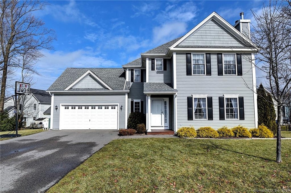 29 Royal Oaks Ave, East Hampton, CT 06424 - photo 1