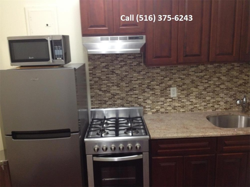 unlisted-address, Long Island City, NY 11103 - photo 1