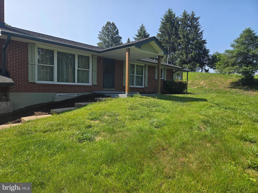 12700 Irons Mountain Rd SE, Cumberland, MD 21502 - photo 1