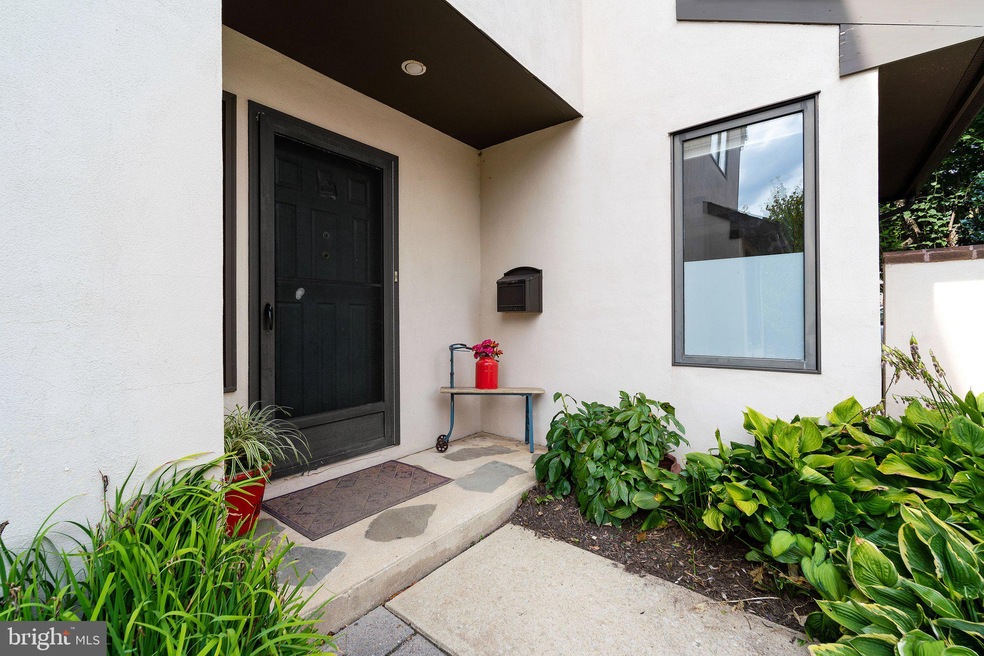 138 Montrose Ave unit 22, Bryn Mawr, PA 19010 - photo 1