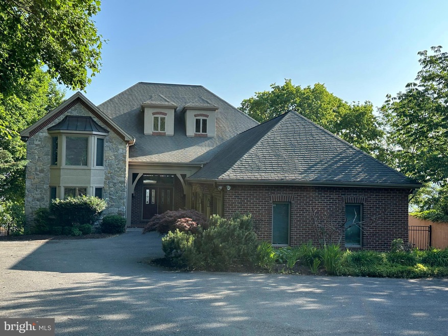 288 Old Fort Rd, Lemoyne, PA 17043 - photo 1