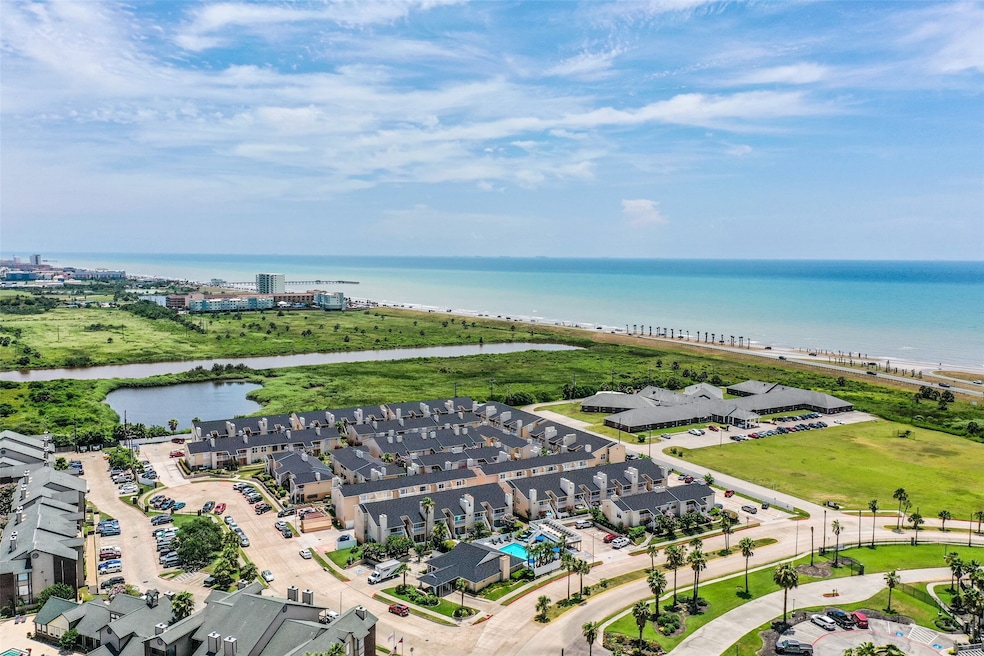 This complex offers an amazing location, just steps from the beach.