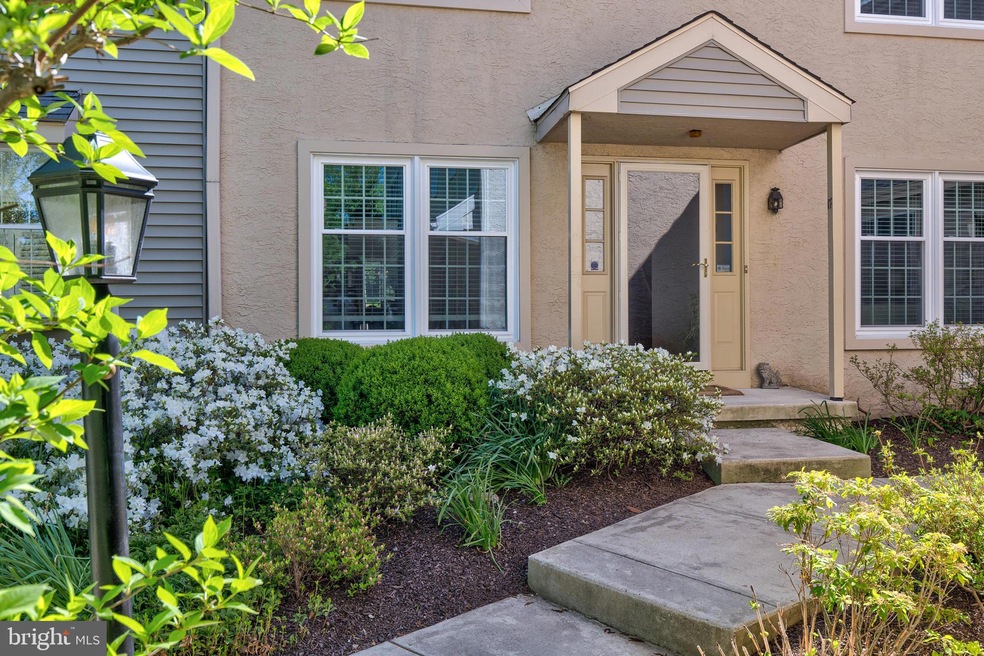 17 Wingstone Ln, Devon, PA 19333 - photo 1