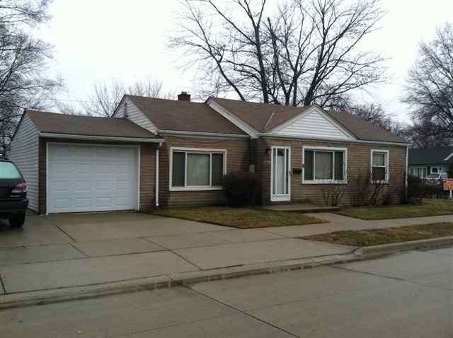 26390 Kathy St, Roseville, MI 48066 - photo 1