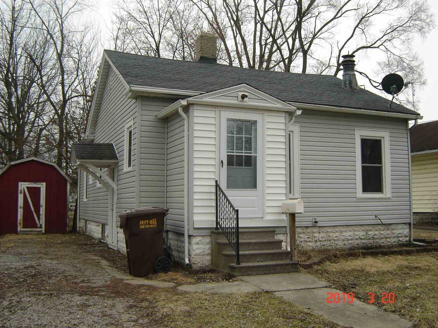 814 S Indiana Ave, Auburn, IN 46706 - photo 1