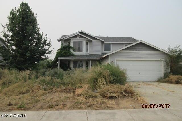 204 Millenium St, Moxee, WA 98936 - photo 1