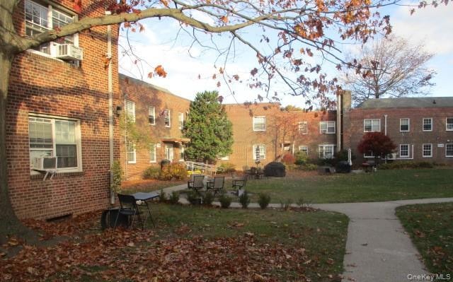 135-12 77th Ave unit 7C, Flushing, NY 11367 - photo 1