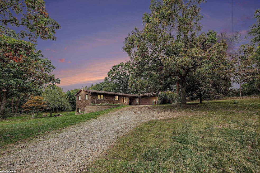 5035 Skelton Rd, Columbiaville, MI 48421 - photo 1