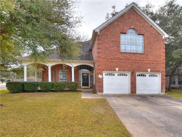 Stately Colonial style house on oversized corner lot!