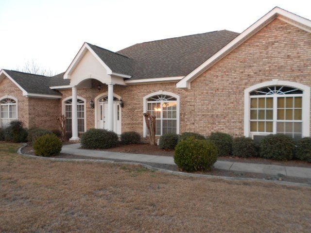 414 Drake Dr, Dothan, AL 36305 - photo 1