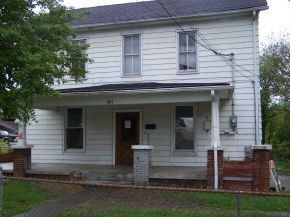 804 Claiborne St, Johnson City, TN 37601 - photo 1