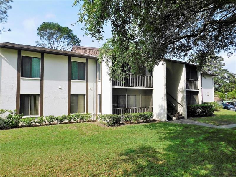 2666 Pine Ridge Way N unit D2, Palm Harbor, FL 34684 - photo 1