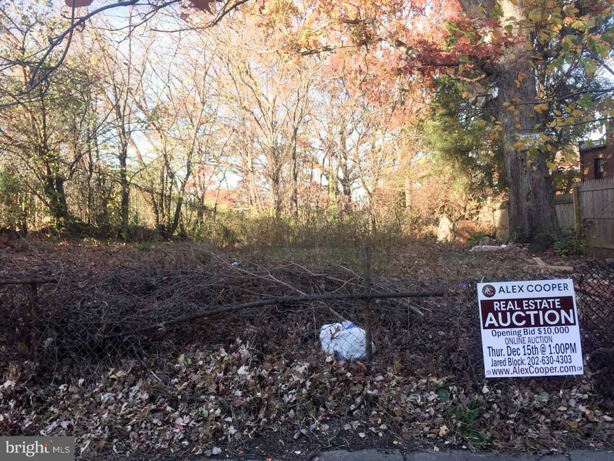 0 B St SE unit 1001379959, Washington, DC 20019 - photo 1