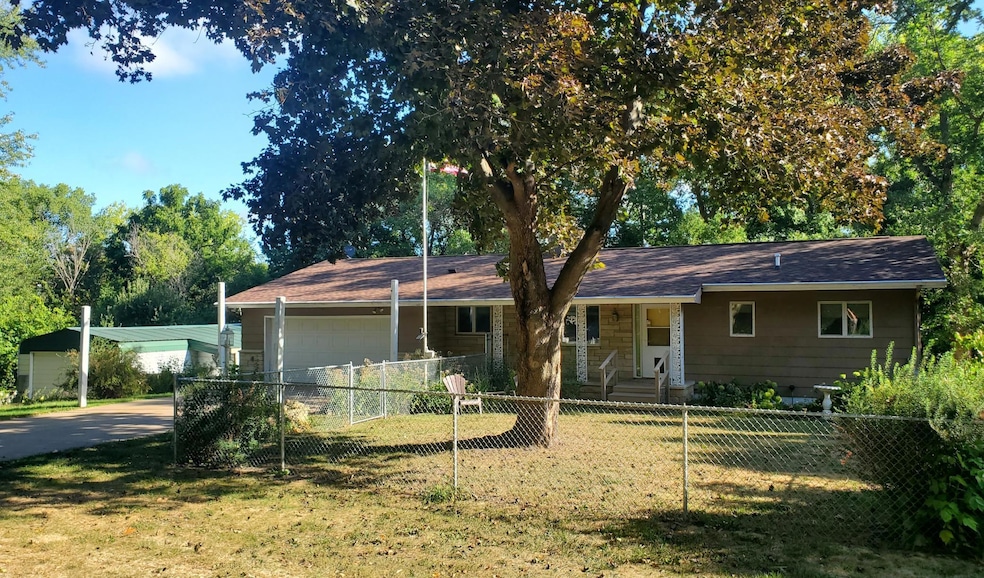 23504 Lamoille Rd, Winona, MN 55987 - photo 1