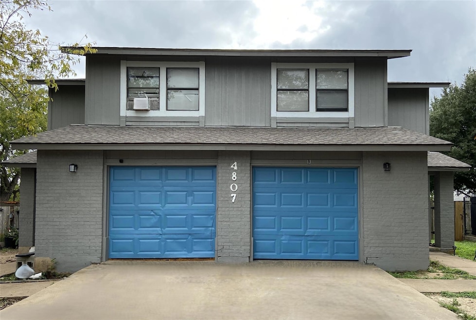 4807 Putters Cove unit A, Austin, TX 78744 - photo 1