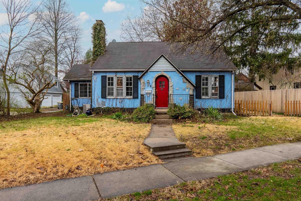 821 Robinson St, West Lafayette, IN 47906 - photo 1