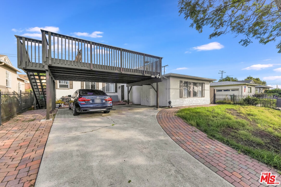 11924 Daleside Ave, Hawthorne, CA 90250 - photo 1