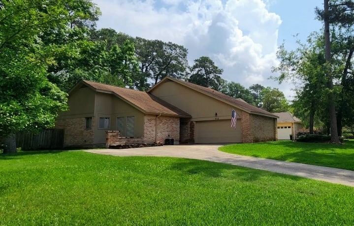 For Sale $292,000