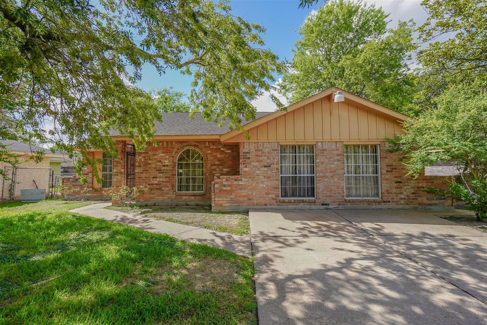 1155 Castolan Dr, Houston, TX 77038 - photo 1