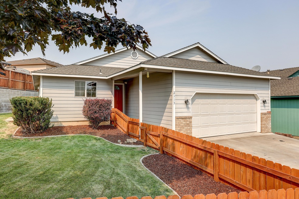 2113 SW 35th Place MLS-44