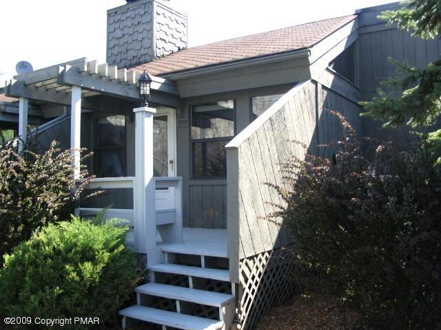 5101 Condor Drive