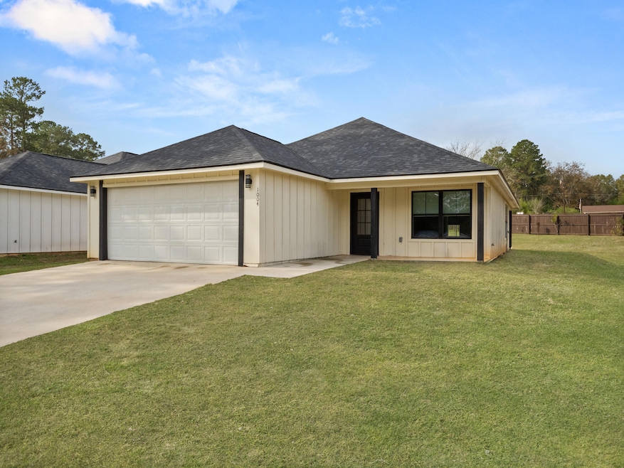 1004 S 9th St, Leesville, LA 71446 - photo 1