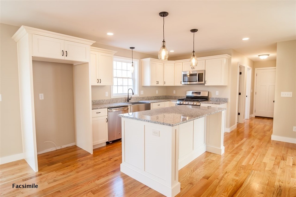 24 Chestnut Ln unit 1-151-7, Pelham, NH 03076 - photo 1