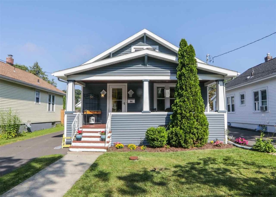 44 Holmes Ct, Albany, NY 12209 - photo 1