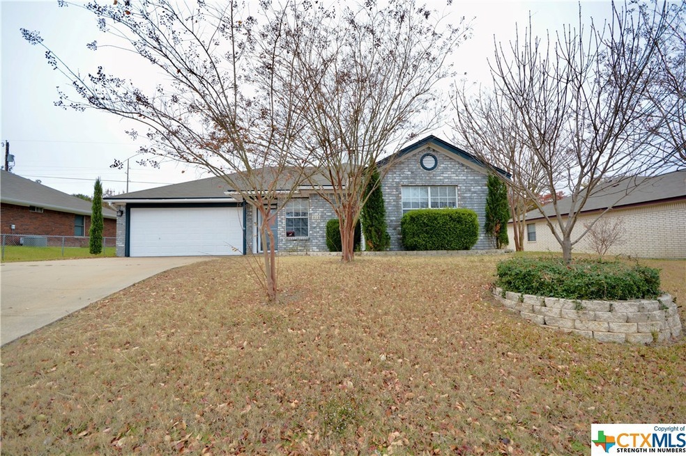 812 Northern Dancer Dr, Copperas Cove, TX 76522 - photo 1